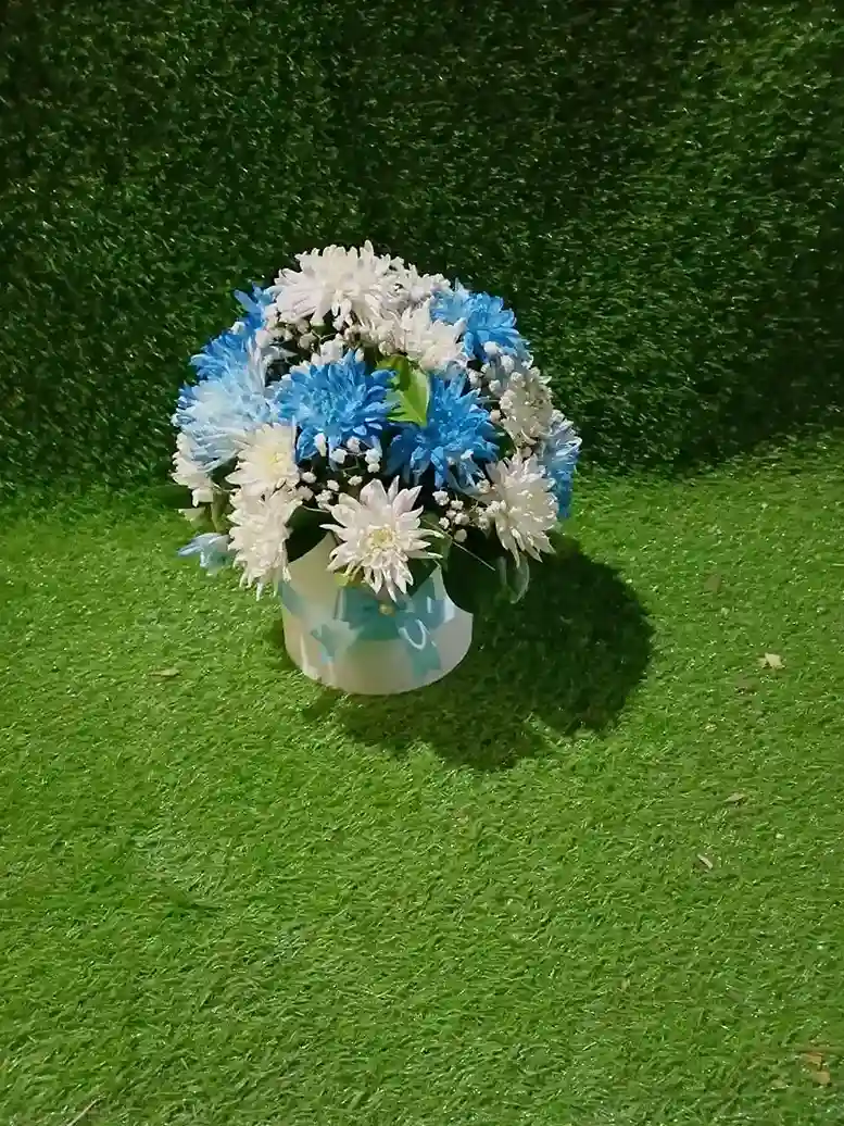 Blue White Chrysanthemum Box